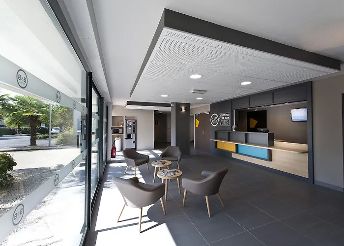 B&B Hotel Pau Zenith